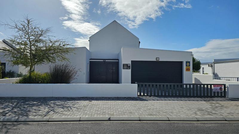 3 Bedroom Property for Sale in Dwarskersbos Western Cape